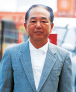 内野　雅照さん　63才