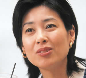 星野　知子さん／女優