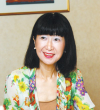 逸見　晴恵さん／エッセイスト