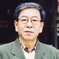 清水 義範さん/作家
