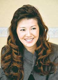 南野　陽子さん／タレント・女優
