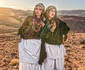 『Bright of Desert』2018年撮影。モロッコのベルベル人女性
