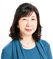 岡室 美奈子さん/演劇・テレビドラマ研究家
