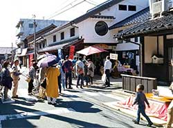 「可部の町めぐり」の様子