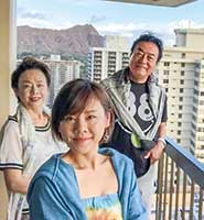 ハワイにて親子3人で