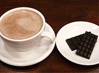 UP 0 TECH®プロジェクトのNEO COFFEE MOCAとCOLEHA