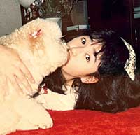 高校2年生のころ。実家の愛犬ミッキーと