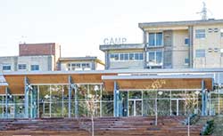 取手市（茨城県）の旧白山西小学校を活用した当社人材育成の場「ICIキャンプ」
