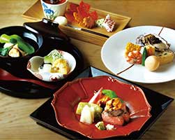 G7広島サミットでコーディネートした器