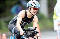 2017年、東京都お台場で開催された第23回日本トライアスロン選手権にて。自転車競技中