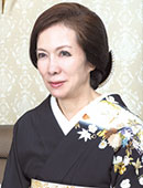 伊藤　由美さん／ クラブ由美オーナーママ
