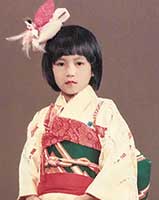 七五三。「笑って」と言われても笑えない子どもでした