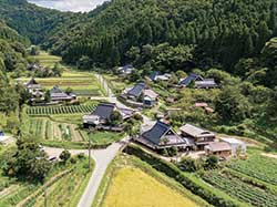 兵庫県丹波篠山市の丸山集落