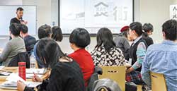 創業支援プログラムを開催し、多くの創業者を輩出している