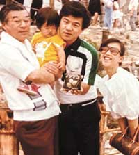 両親、祖父と箱根の大涌谷（神奈川県）に家族旅行