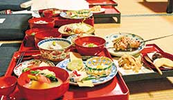 古い農家の蔵にあった古文書から復元した江戸料理を食べる会