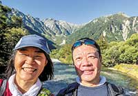 2024年8月頃。北アルプスの笠ヶ岳下山後に、上高地で河童橋から涸沢岳を撮影。夫と百名山制覇を目指し現在95座を登頂した
