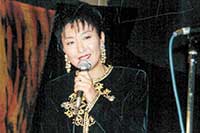 TBS時代からジャズボーカルとしても活動。今も続けている